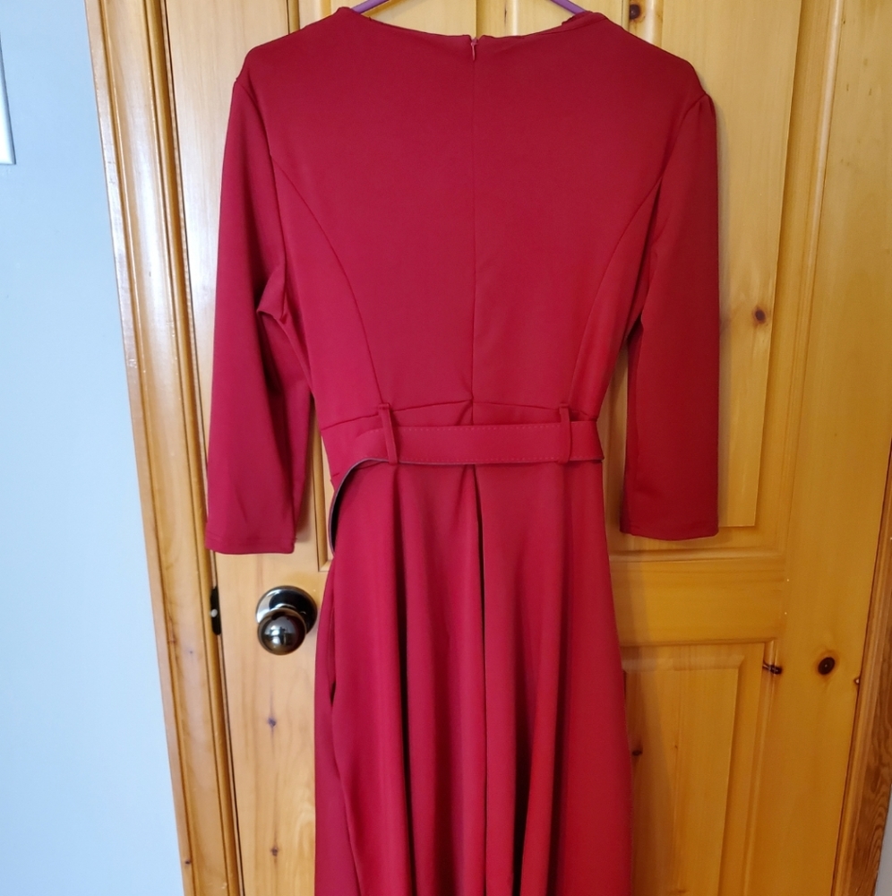 Red Dress - Picture 2 of 4